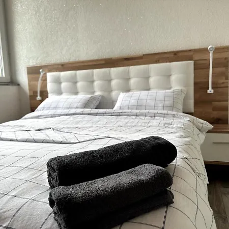 Rijeka - Spacious 4br With Jacuzzi And Pool * Kijevo