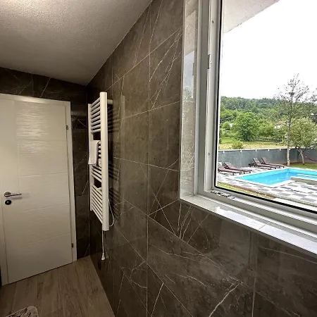 Rijeka - Spacious 4br With Jacuzzi And Pool