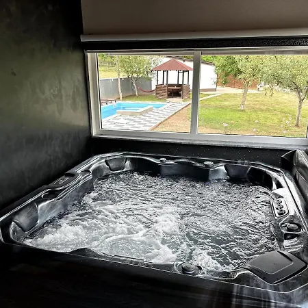 Rijeka - Spacious 4br With Jacuzzi And Pool *