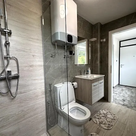 Rijeka - Spacious 4br With Jacuzzi And Pool Kijevo