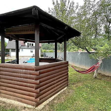 빌라 Rijeka - Spacious 4br With Jacuzzi And Pool