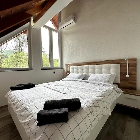 Rijeka - Spacious 4br With Jacuzzi And Pool * Kijevo