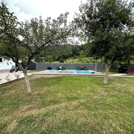 Rijeka - Spacious 4br With Jacuzzi And Pool 빌라 Kijevo