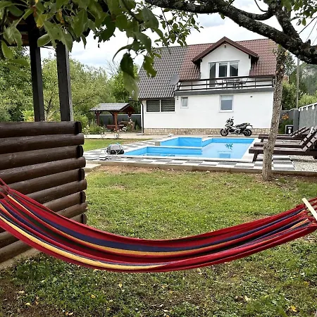 Rijeka - Spacious 4br With Jacuzzi And Pool 빌라 Kijevo