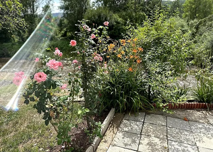 Rijeka - Spacious 4br With Jacuzzi And Pool Kijevo