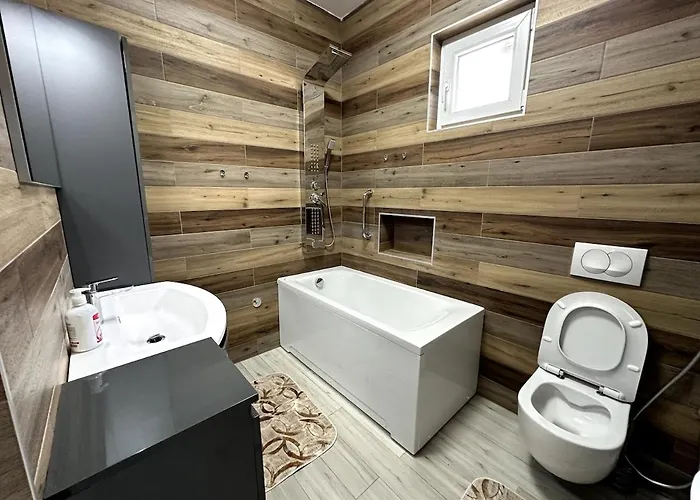 Rijeka - Spacious 4br With Jacuzzi And Pool Villa Kijevo